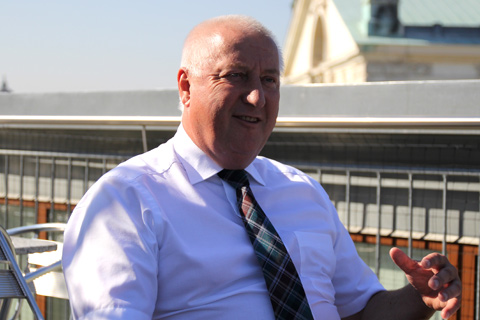 Interview Hans Bauer
